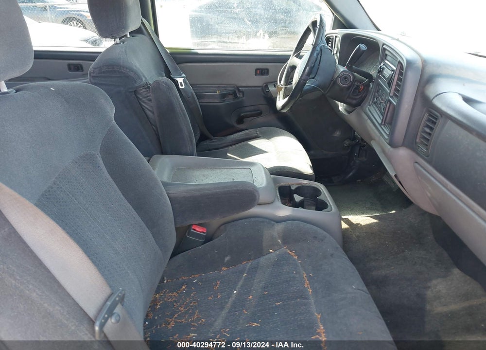 2002 CHEVROLET SUBURBAN 1500 LS VIN: 1GNEC16Z12J314317