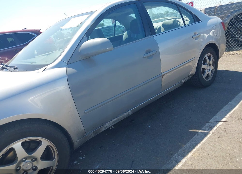 2006 HYUNDAI SONATA VIN: KMHEU46C46A082168