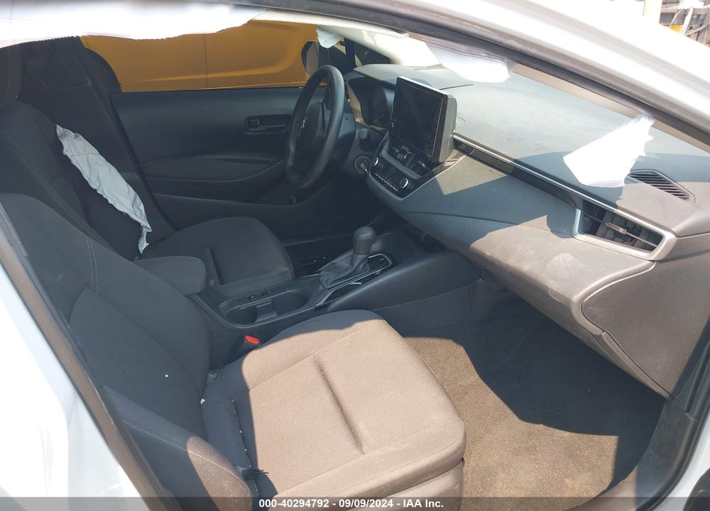 2024 TOYOTA COROLLA LE VIN: 5YFB4MDE8RP157238