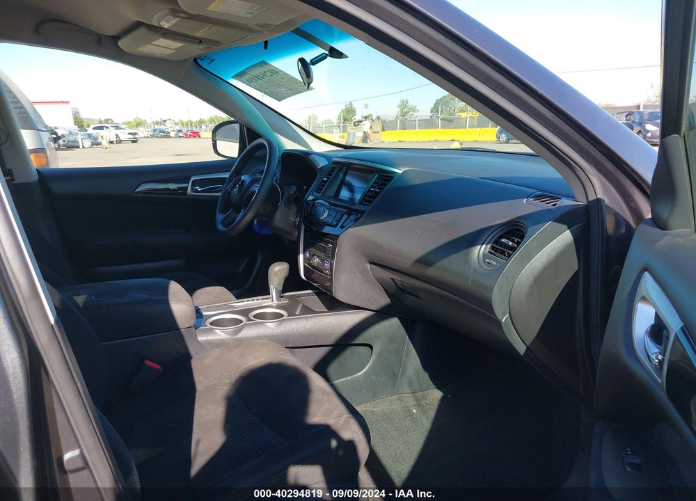 2014 NISSAN PATHFINDER S VIN: 5N1AR2MN6EC687739