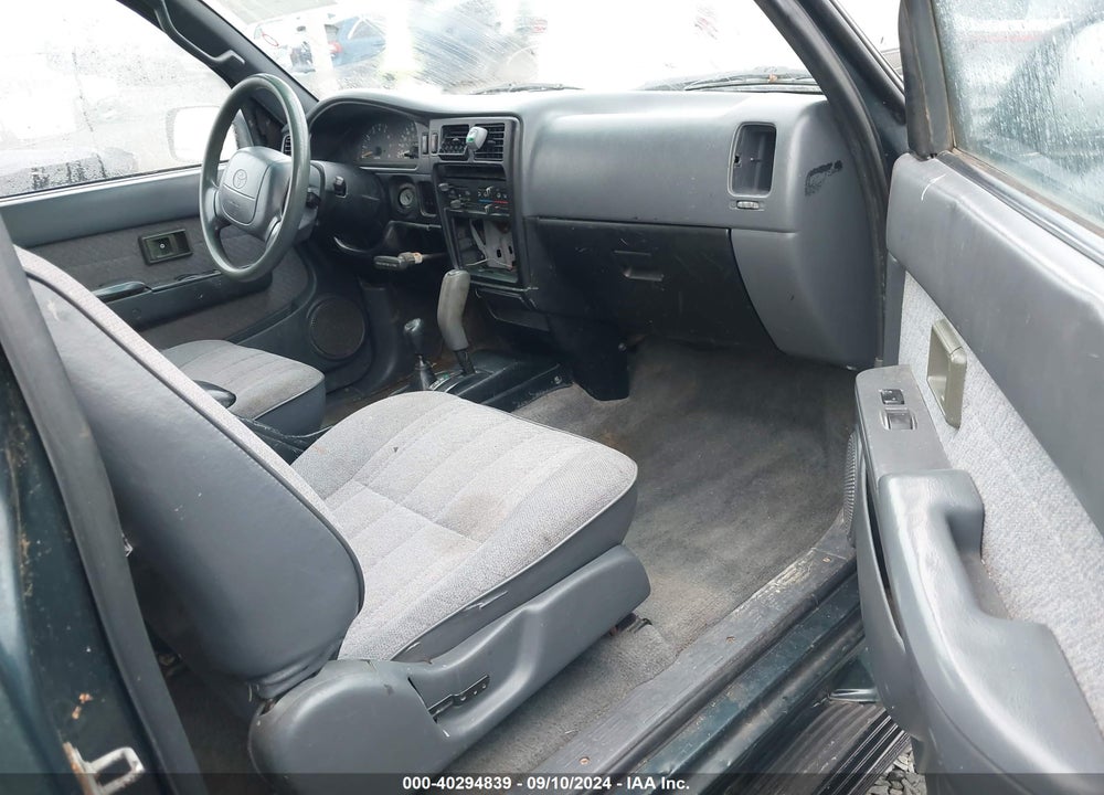 1997 TOYOTA TACOMA BASE V6 VIN: 4TAWN72N2VZ318908