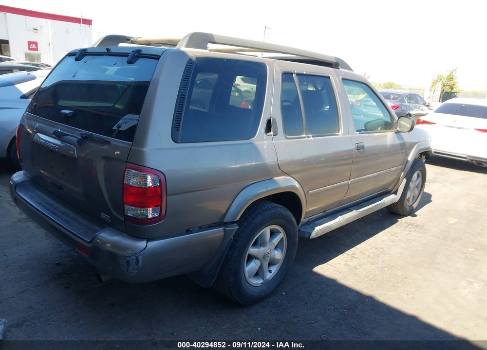 2002 NISSAN PATHFINDER SE VIN: JN8DR09X02W667601