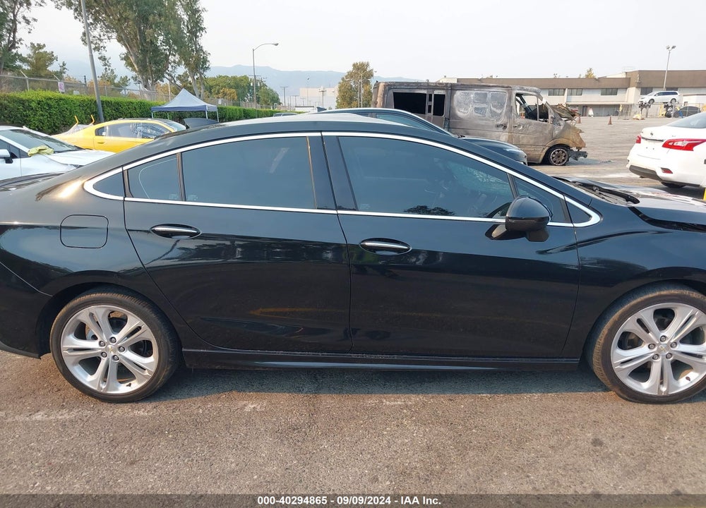 2018 CHEVROLET CRUZE PREMIER AUTO VIN: 1G1BF5SM8J7167311