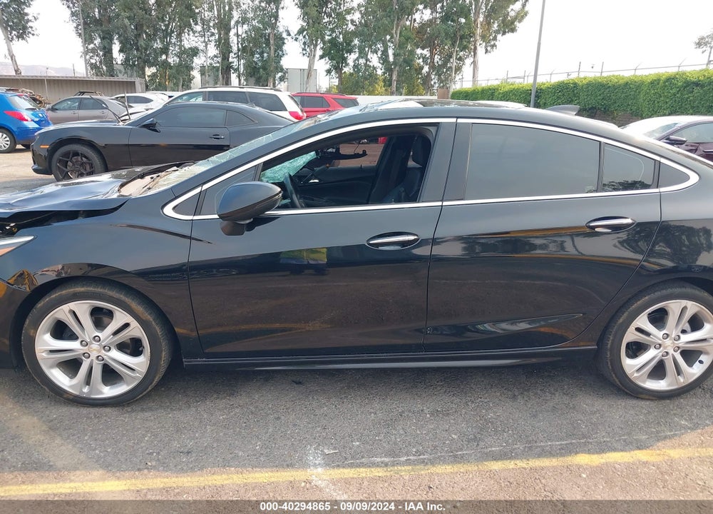 2018 CHEVROLET CRUZE PREMIER AUTO VIN: 1G1BF5SM8J7167311