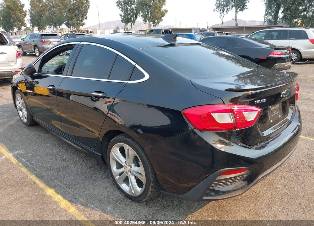 2018 CHEVROLET CRUZE PREMIER AUTO VIN: 1G1BF5SM8J7167311