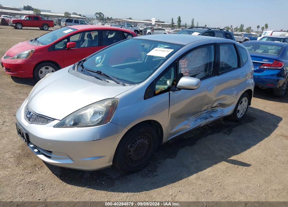 2013 HONDA FIT VIN: JHMGE8G35DC047378