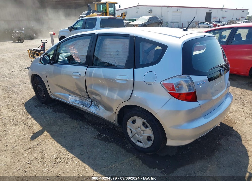 2013 HONDA FIT VIN: JHMGE8G35DC047378