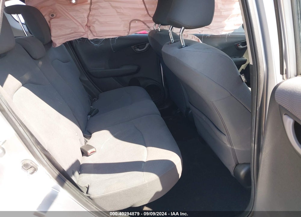 2013 HONDA FIT VIN: JHMGE8G35DC047378