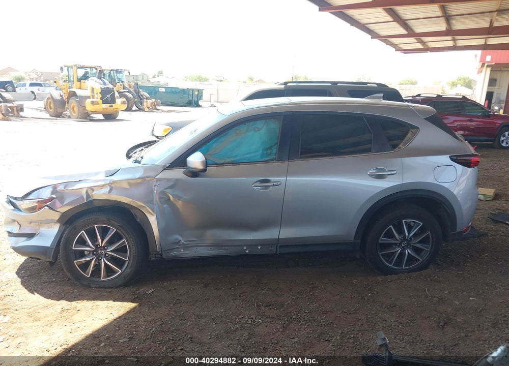 2018 MAZDA CX-5 TOURING VIN: JM3KFBCM8J0467628