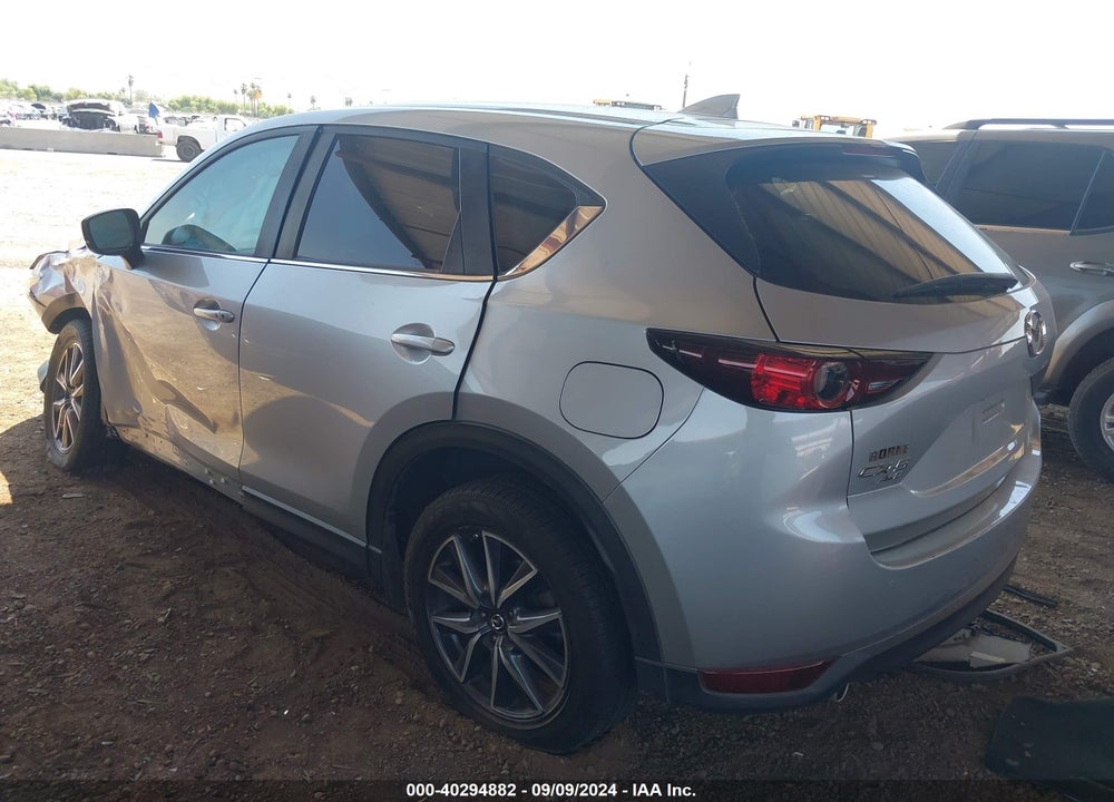 2018 MAZDA CX-5 TOURING VIN: JM3KFBCM8J0467628