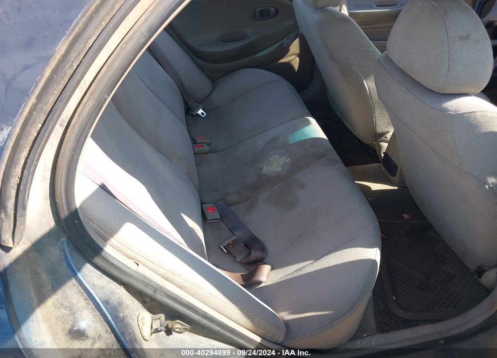 1998 HYUNDAI ELANTRA VIN: KMHJF24M2WU733689