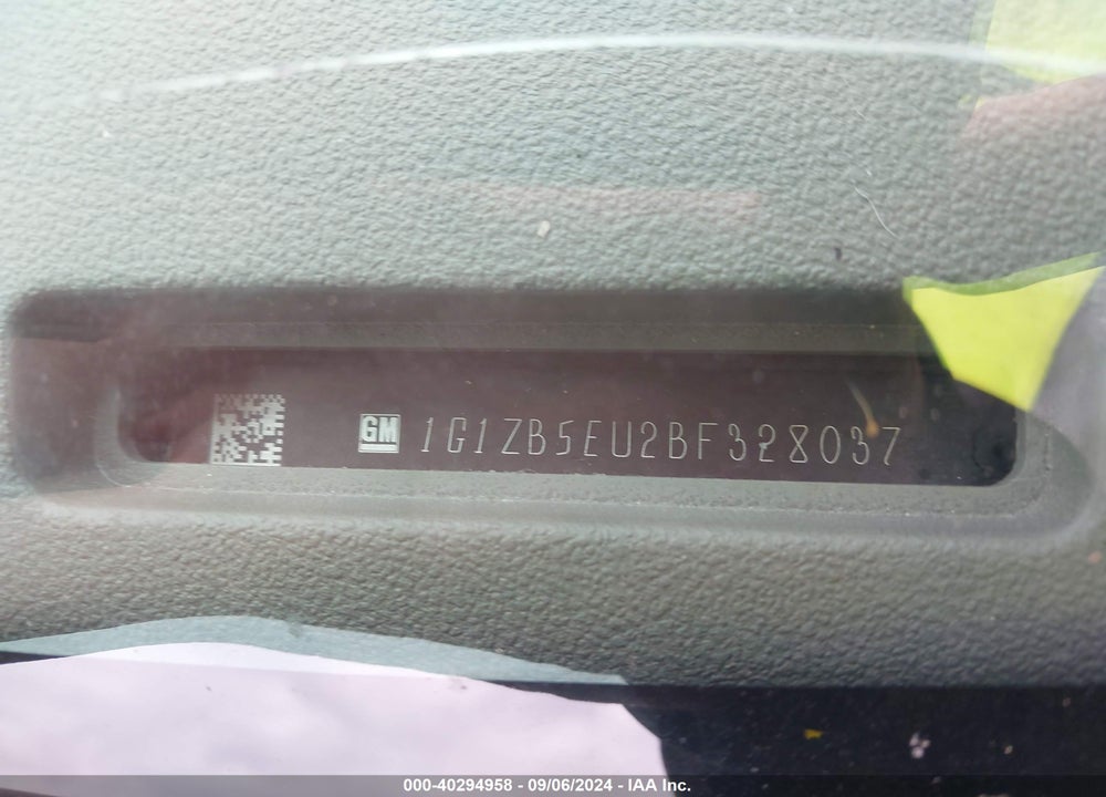 2011 CHEVROLET MALIBU VIN: 1G1ZB5EU2BF328037