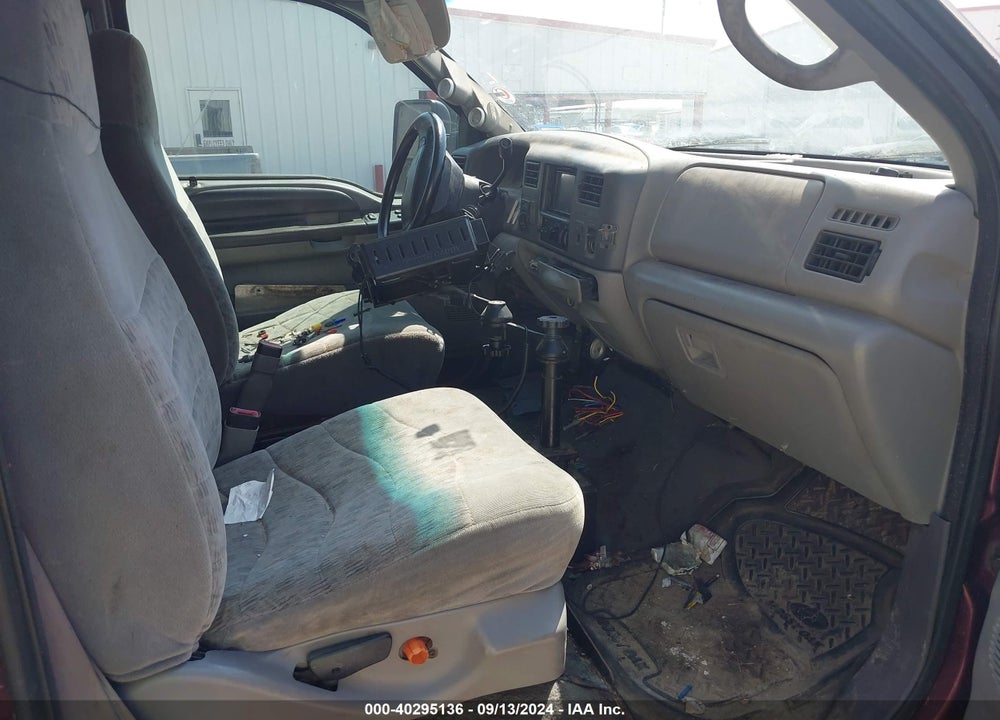 1999 FORD F-250 LARIAT/XL/XLT VIN: 1FTNX21F5XEC14334