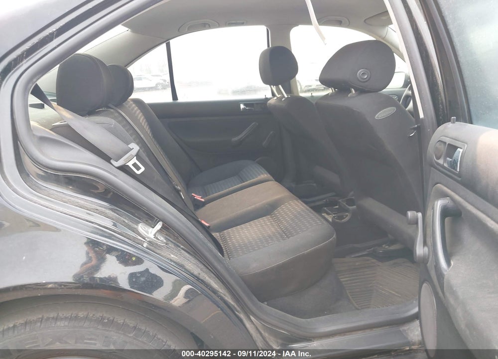 2001 VOLKSWAGEN JETTA GL VIN: 3VWRS29MX1M005480