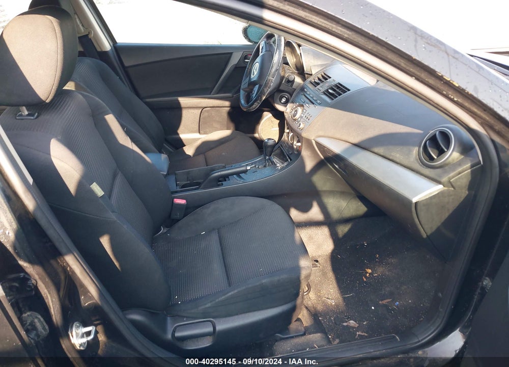 2012 MAZDA 3 I TOURING VIN: JM1BL1L76C1552194