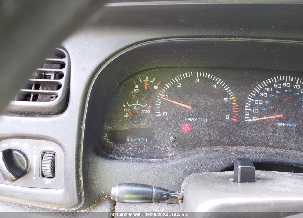2000 DODGE DURANGO VIN: 1B4HR28Y4YF151282