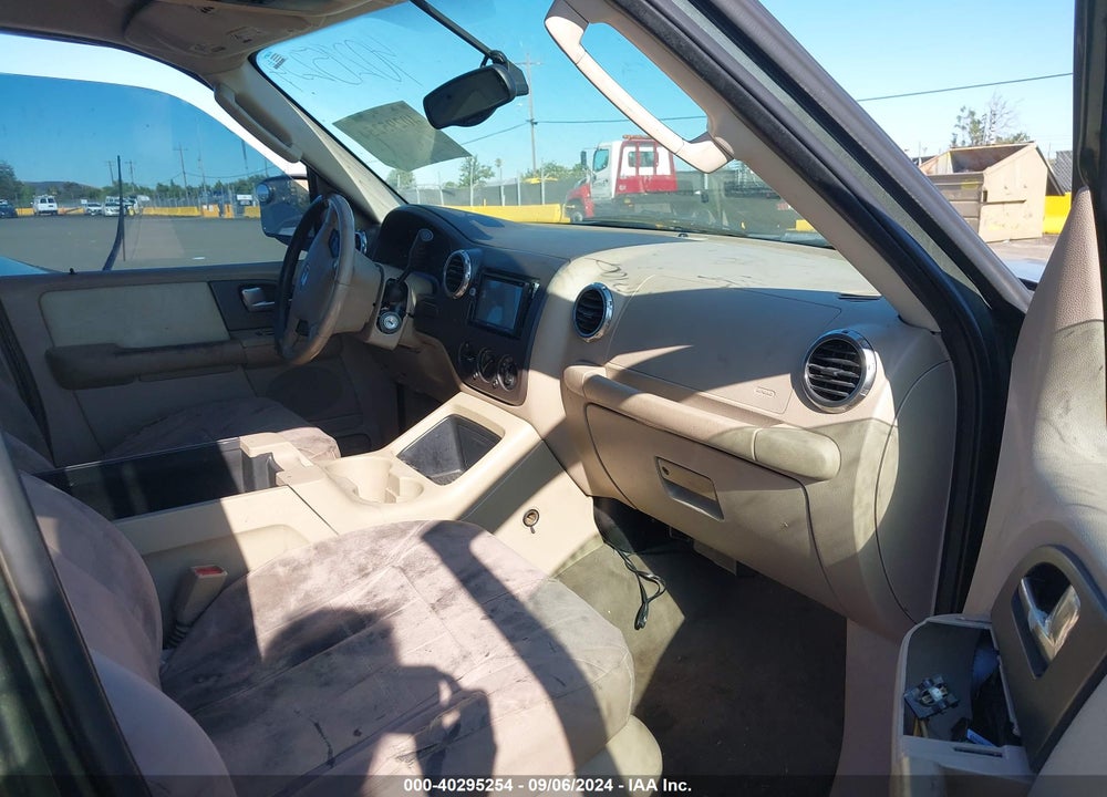 2003 FORD EXPEDITION XLT VIN: 1FMPU15LX3LA72057