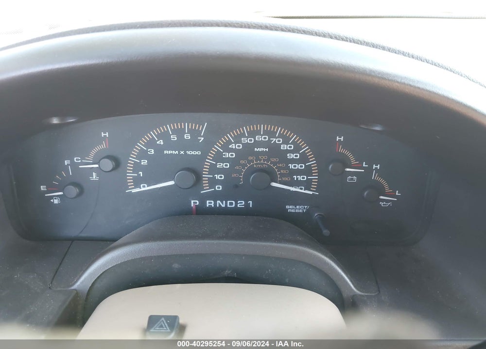 2003 FORD EXPEDITION XLT VIN: 1FMPU15LX3LA72057