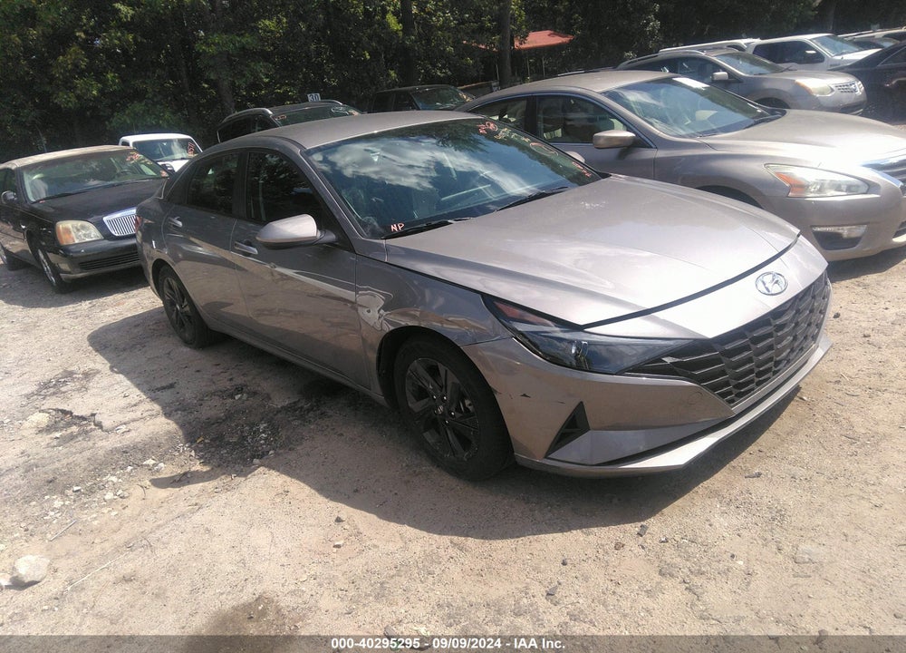 2022 HYUNDAI ELANTRA SEL VIN: KMHLM4AG9NU332387