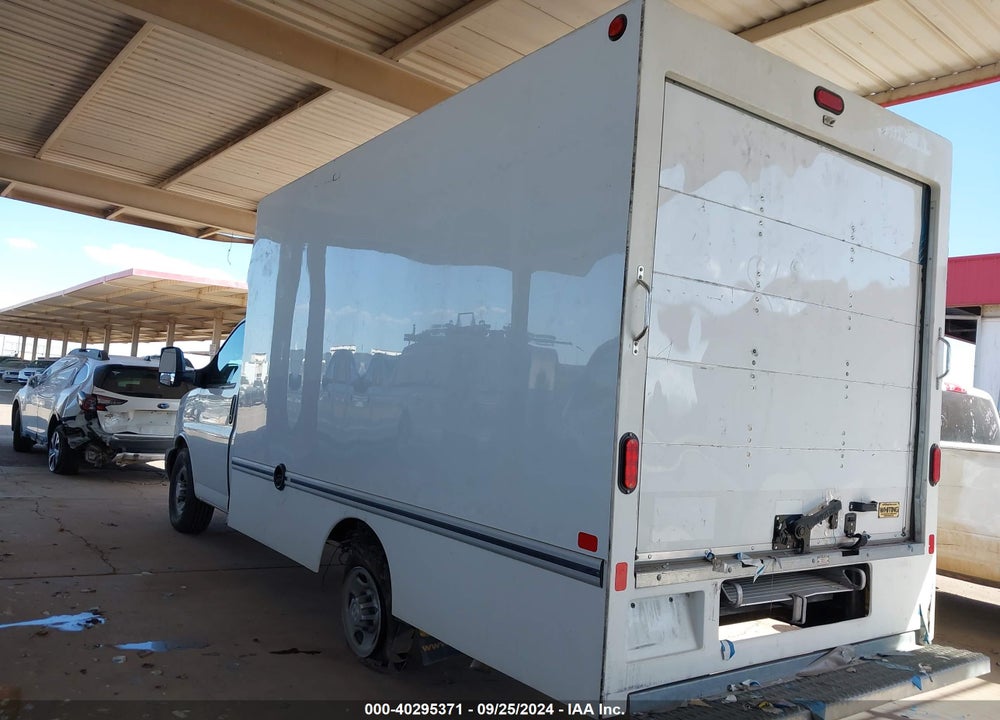 2017 CHEVROLET EXPRESS CUTAWAY WORK VAN VIN: 1GB0GRFF0H1334583