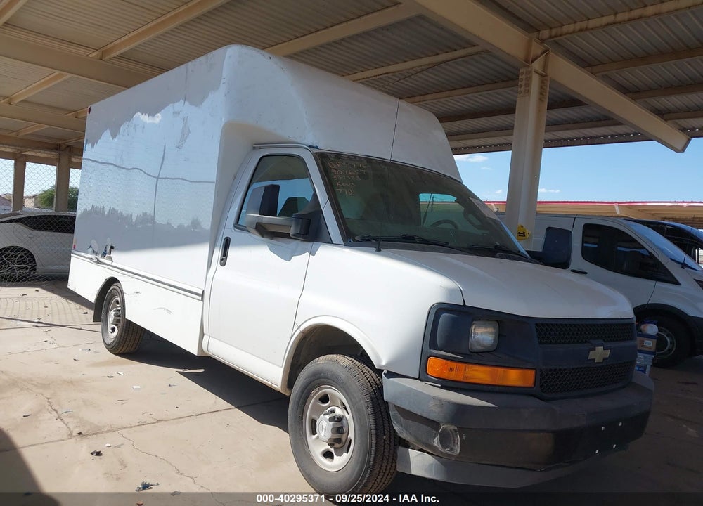 2017 CHEVROLET EXPRESS CUTAWAY WORK VAN VIN: 1GB0GRFF0H1334583