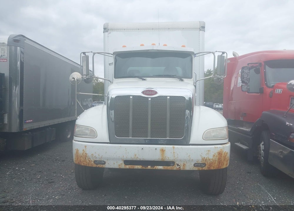 2016 PETERBILT 337 VIN: 2NP2HM7X1GM369547