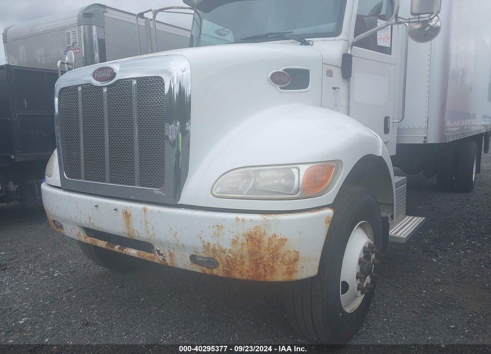 2016 PETERBILT 337 VIN: 2NP2HM7X1GM369547