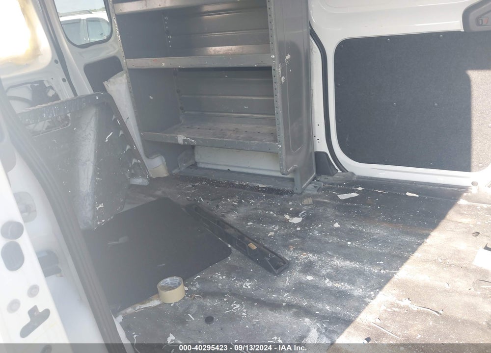 2014 NISSAN NV200 SV VIN: 3N6CM0KN7EK695486