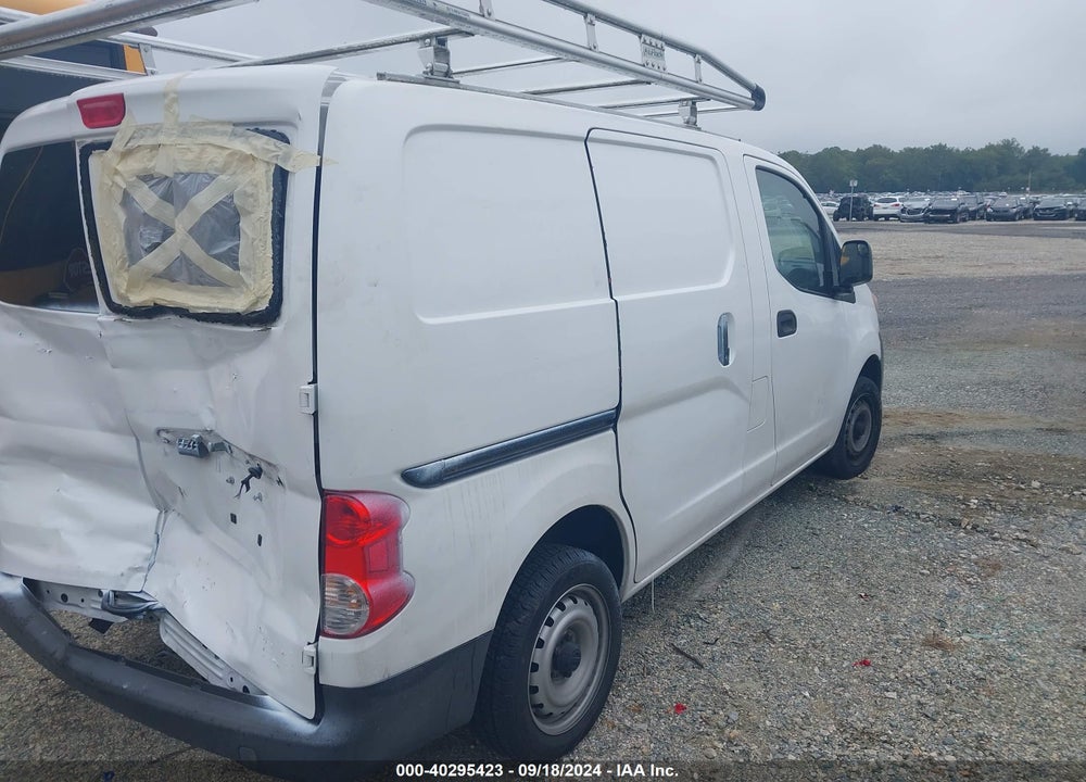2014 NISSAN NV200 SV VIN: 3N6CM0KN7EK695486