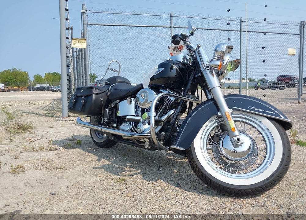 2011 HARLEY-DAVIDSON FLSTN VIN: 1HD1JD516BB045847