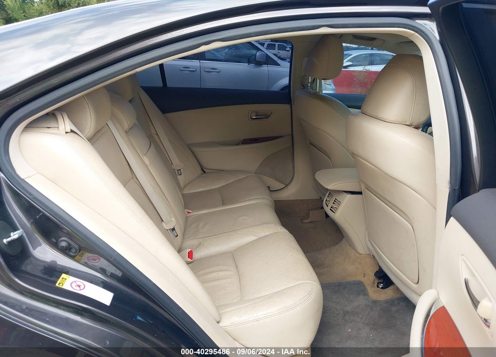 2010 LEXUS ES 350 VIN: JTHBK1EG3A2358132
