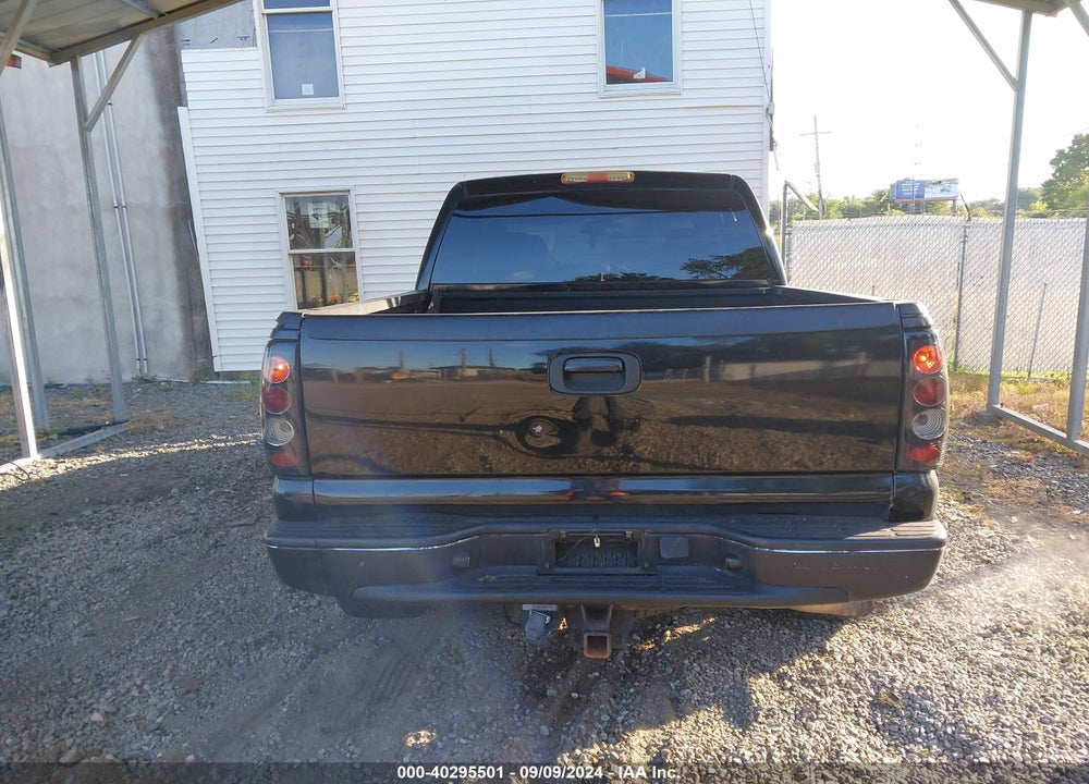 2006 GMC SIERRA 1500 DENALI VIN: 2GTEK63N061213523