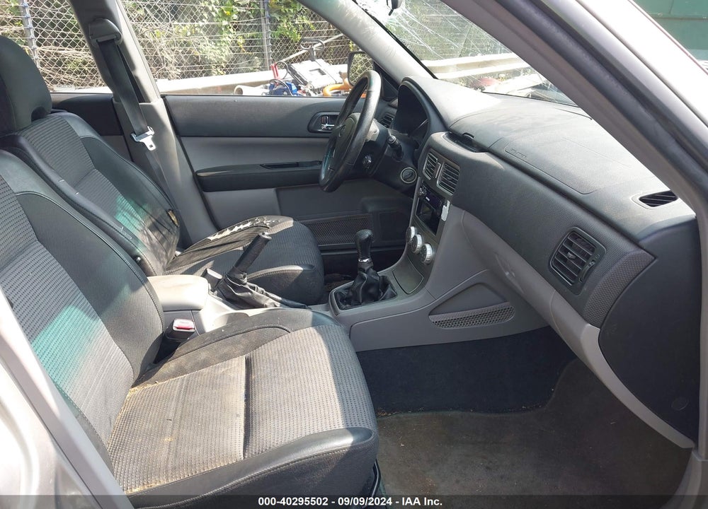 2005 SUBARU FORESTER 2.5XT VIN: JF1SG69645G738046