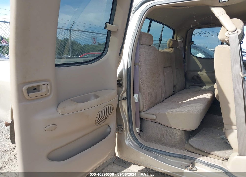 2002 TOYOTA TUNDRA VIN: 5TBBT44162S318093