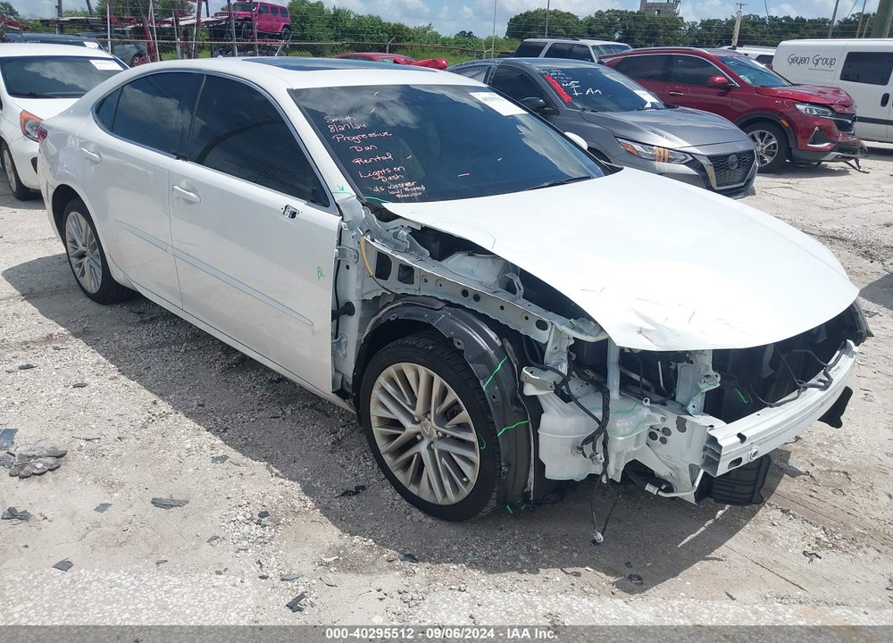2013 LEXUS ES 350 VIN: JTHBK1GG2D2026927