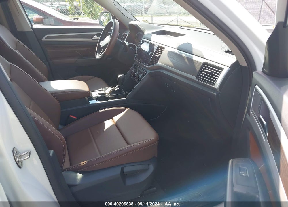 2023 VOLKSWAGEN ATLAS 3.6L V6 SE W/TECHNOLOGY VIN: 1V2KR2CA4PC528551