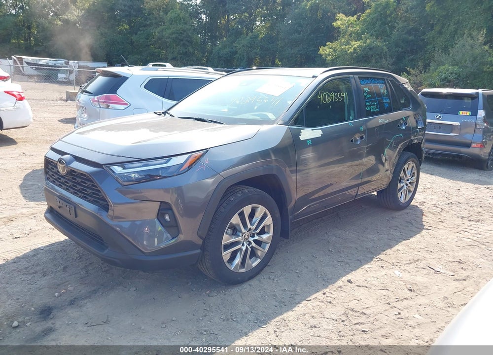 2022 TOYOTA RAV4 XLE PREMIUM VIN: 2T3A1RFV3NC314478