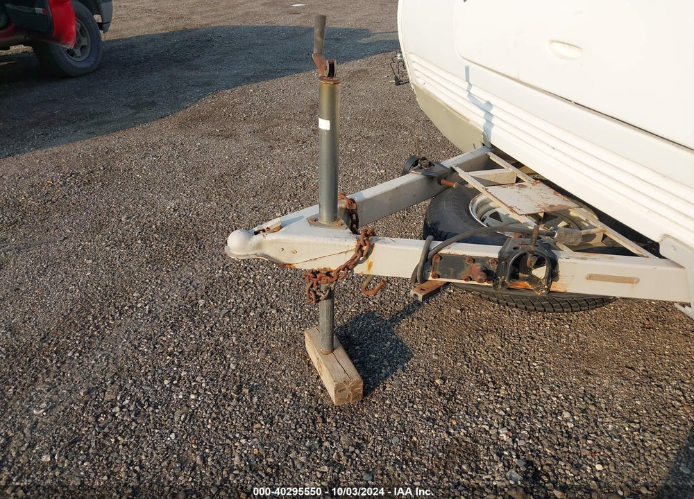 2002 R-VISION TRAILER VIN: 4WY200P2321078694