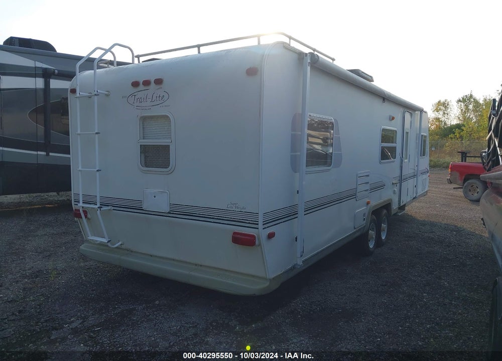 2002 R-VISION TRAILER VIN: 4WY200P2321078694