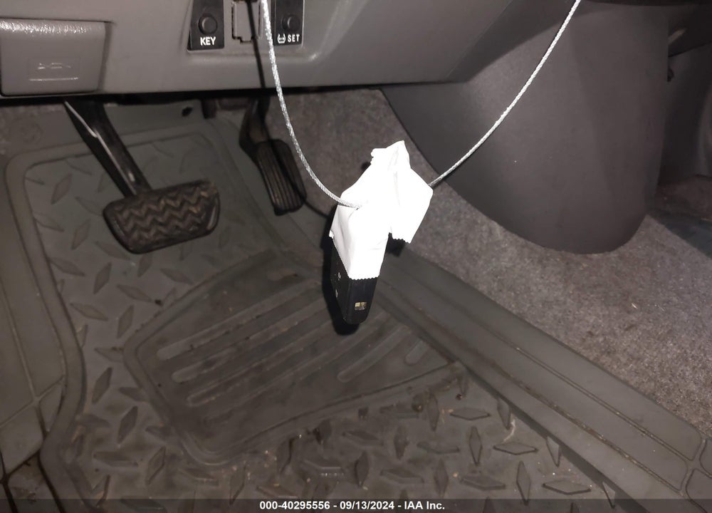 2009 TOYOTA PRIUS VIN: JTDKB20U297860617