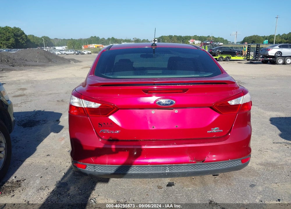 2012 FORD FOCUS VIN: 1FAHP3F2XCL443936