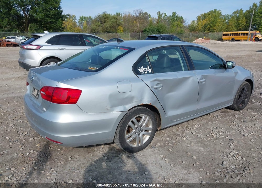 2014 VOLKSWAGEN JETTA 2.0L TDI VIN: 3VWLL7AJ0EM287992