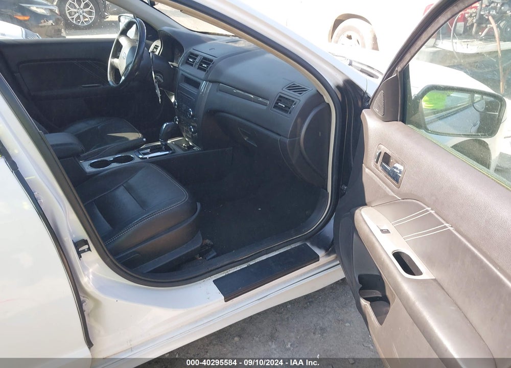 2011 FORD FUSION SPORT VIN: 3FAHP0KC9BR112830