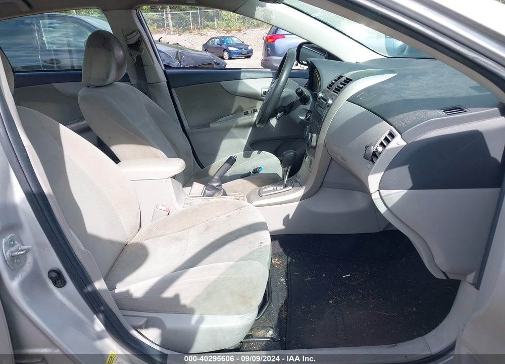 2011 TOYOTA COROLLA LE VIN: 2T1BU4EE0BC699230