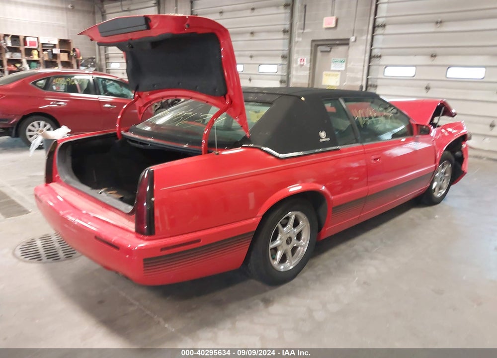 2002 CADILLAC ELDORADO COLLECTORS SERIES VIN: 1G6EC12932B106242
