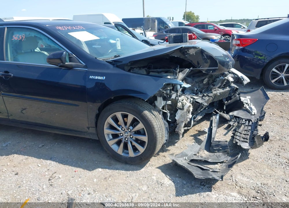 2017 TOYOTA CAMRY HYBRID XLE VIN: 4T1BD1FK4HU223024