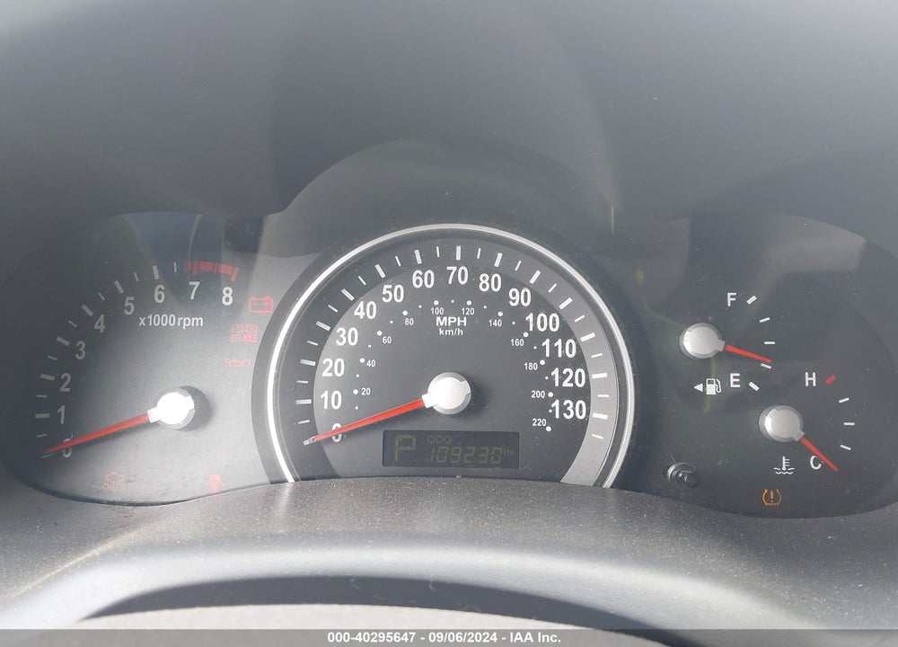 2014 KIA SEDONA VIN: KNDMG4C74E6538699
