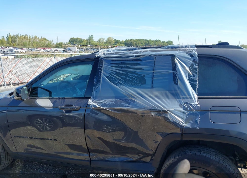 2024 JEEP GRAND CHEROKEE ALTITUDE 4X4 VIN: 1C4RJHAG1R8934701