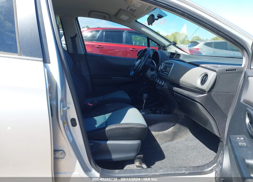 2014 TOYOTA YARIS SE (TMC/CBU PLANT) VIN: JTDKTUD33ED585328