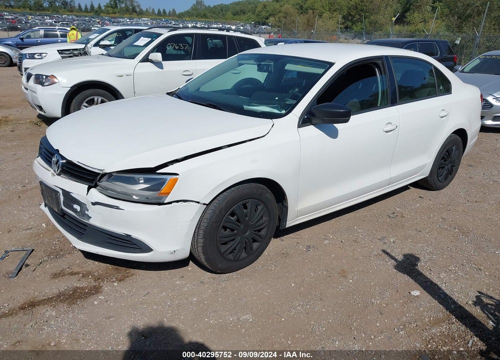 2013 VOLKSWAGEN JETTA 2.0L S VIN: 3VW2K7AJ1DM225966